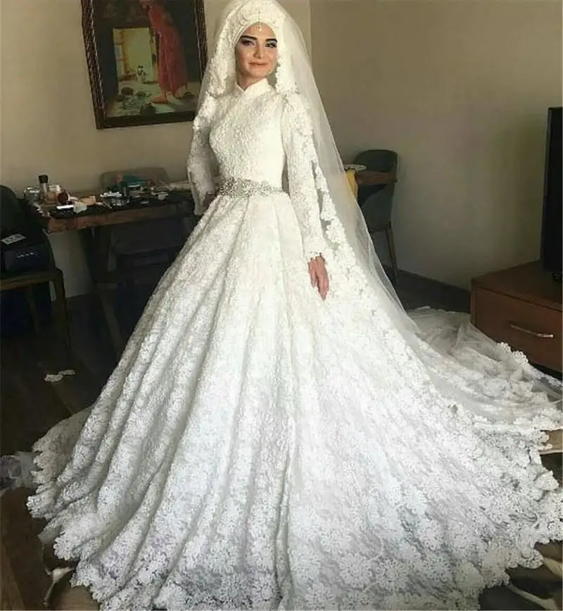 

Customized Modest High Collar Muslim Lace Appliques A-Line Wedding Dress Robe De Mariée Long Sleeves Beaded Belt Vintage Brida