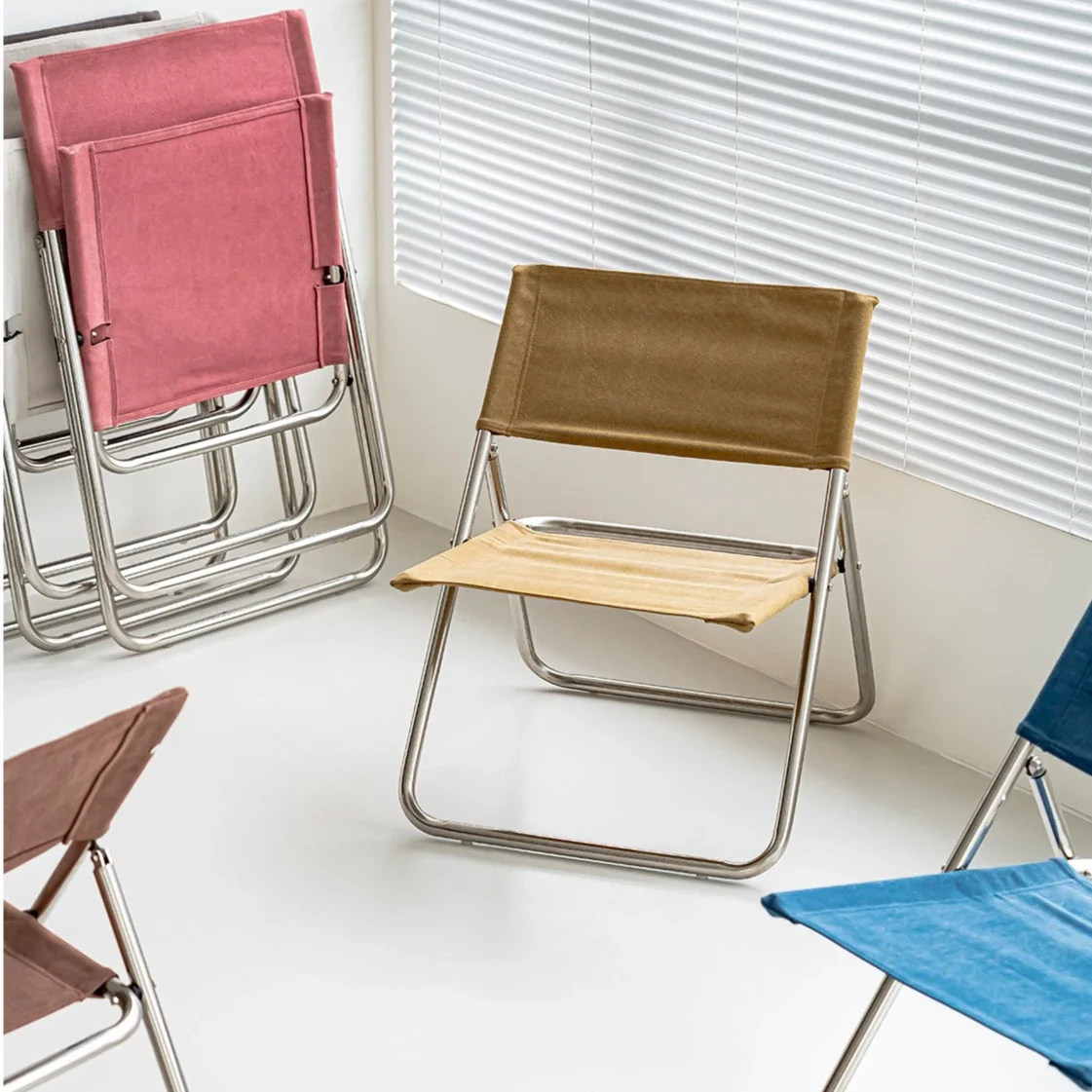 Nordic Creative Folding Chair Designer Stainless Steel Back Chairs Balcony Outdoor Fishing Camping Leisure Comfortable Chairs