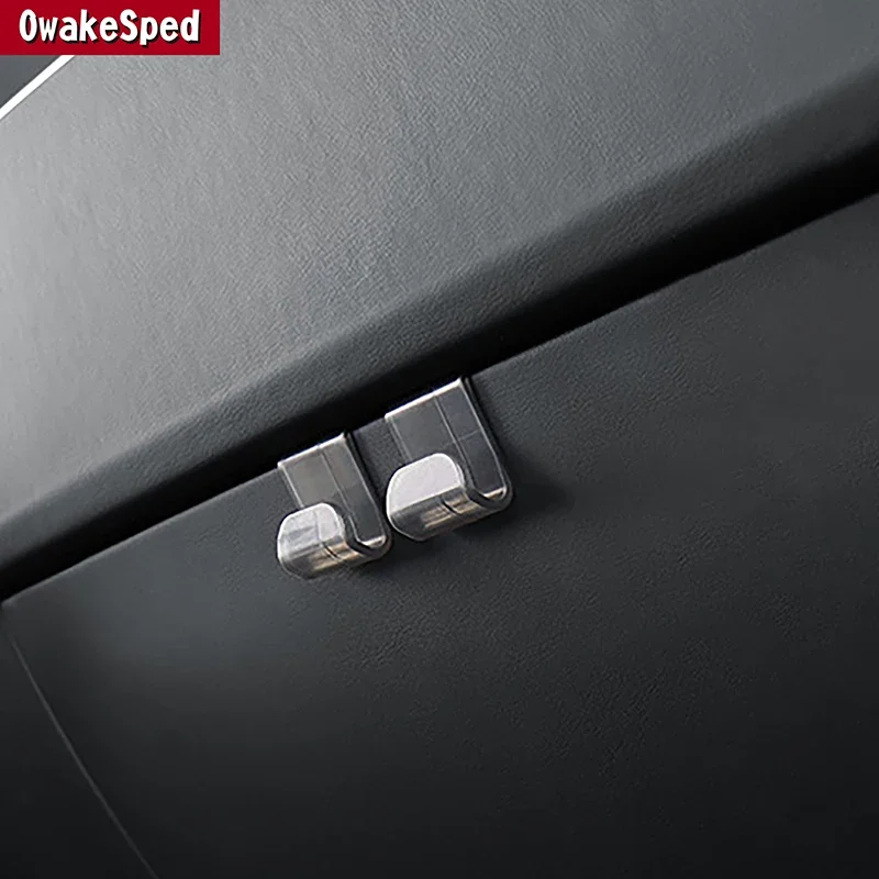 

Car Co-pilot Glove Box Buckle Hook Transparent Clasp For Tesla Model 3 2023 2024 Interior Accessories Storage Hanger Decoration