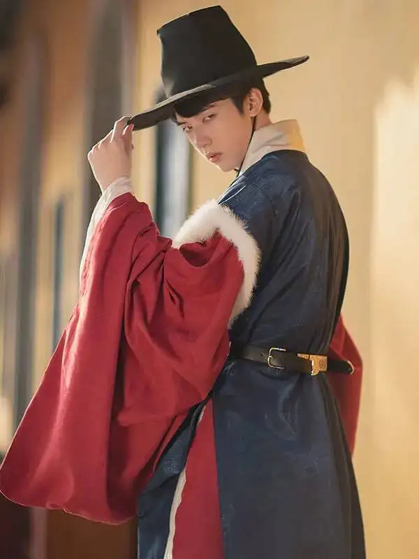 Chinesische Volkstanzkleidung Tage Stang Anzug Performance Kleidung Original Antiker Hanfu Mann Traditioneller Schwertkämpfer Cosplay Kostüm