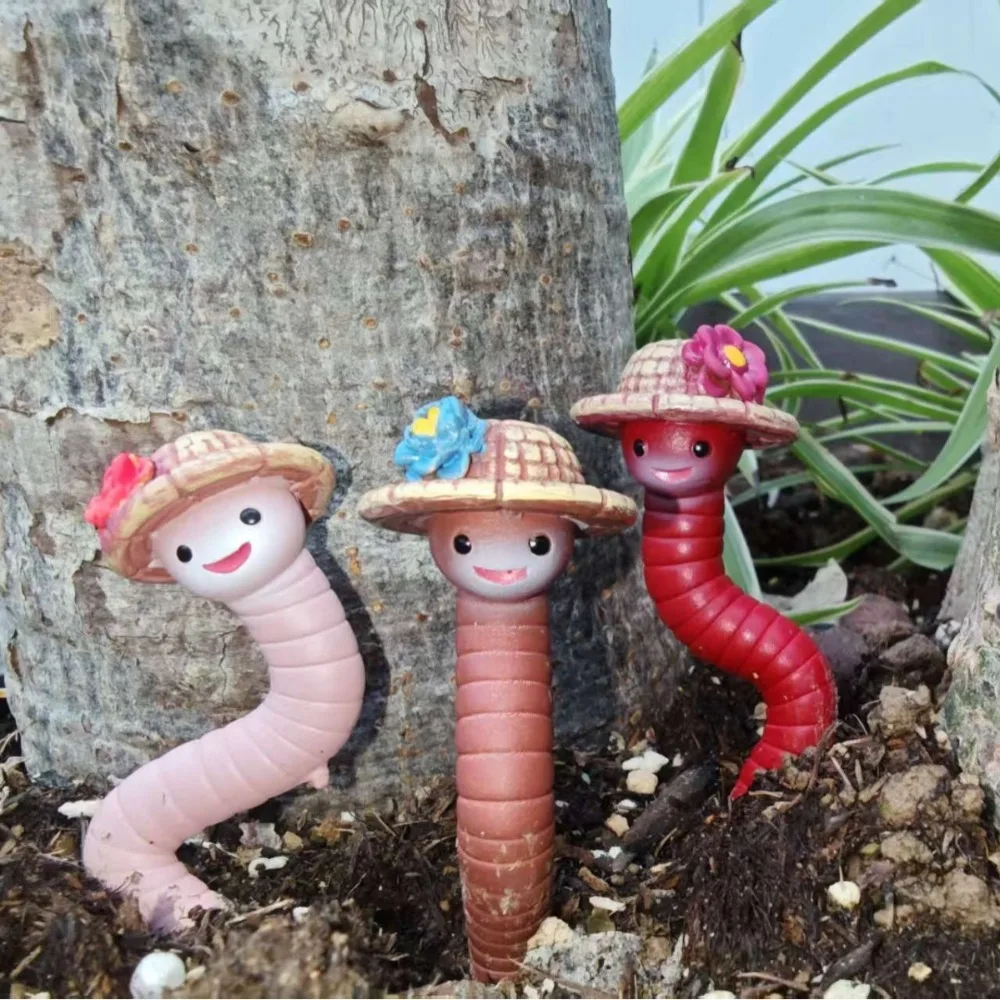 Cute Bug Resin Figurine Cartoon Mini Micro Landscape Ornament Kawaii Desktop Decoration Mini Home Decoration Daily Decoration