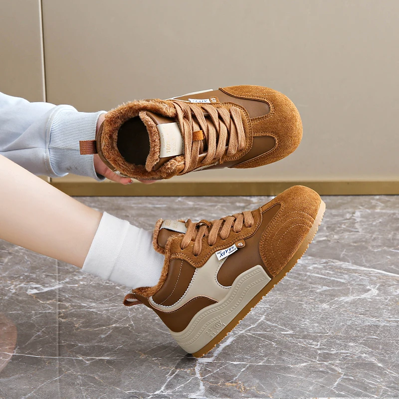 أحذية نسائية شتوية كاجوال بنعل سميك قصير من القطيفة مبطنة دافئة ومقاومة للانزلاق أحذية رياضية مريحة