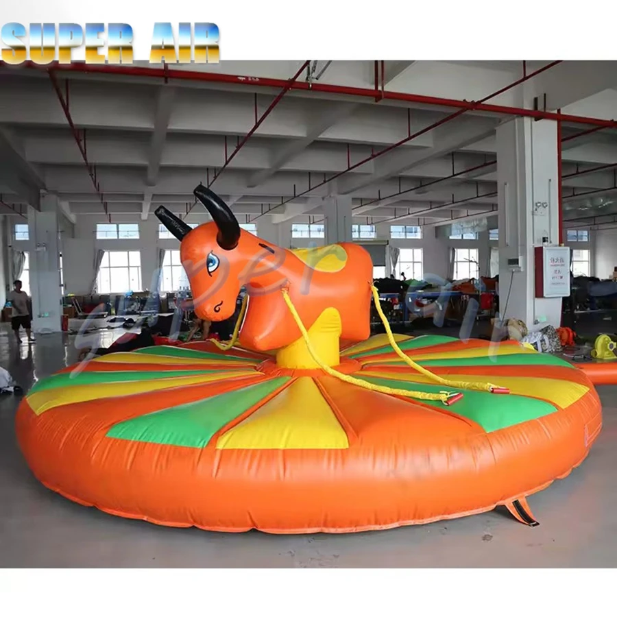 Menschliches aufblasbares Rodeo-Spiel, aufblasbares Stierkampf-Karnevalsspiel
