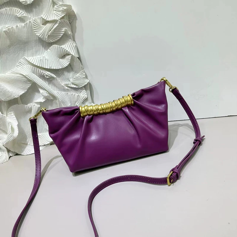

2026 new pleated metal high-end cloud bag crossbody bag retro versatile hand-held bag