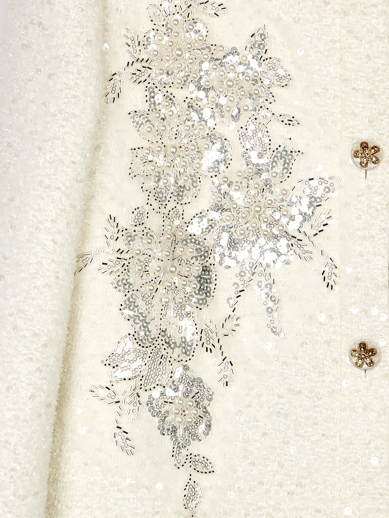 New fashionable and elegant light luxury socialite heavy industry beaded round neck single-breasted small fragrance style jacket