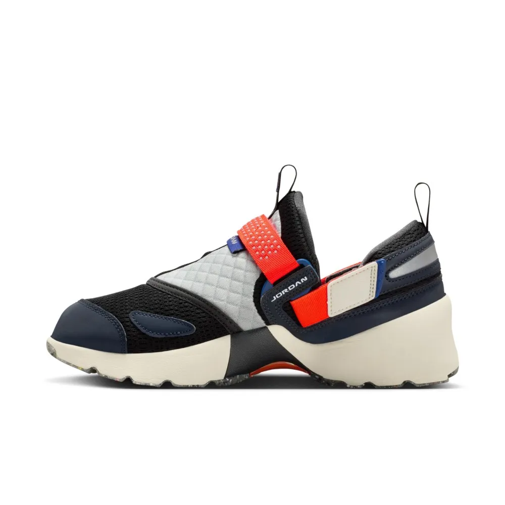 Nike Jordan Trunner LX Women's Training Shoes: Stylish, Unique, Comfortable, and Snug-Fitting in Chilean Red IM6531-001