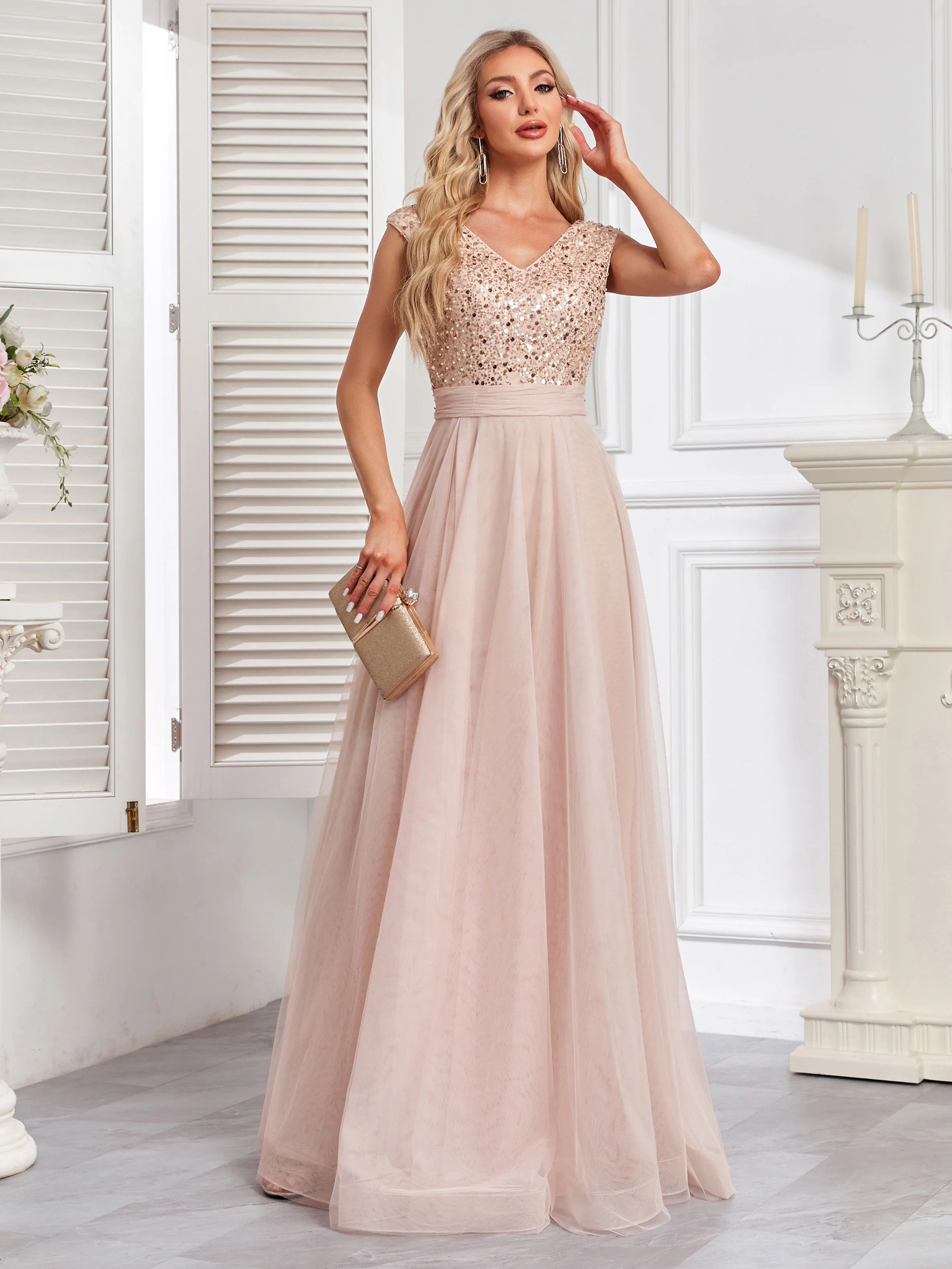 XUIBOL Gorgeous V-Neck Tank Dress with Sequin Top and Tulle Bottom, Luxurious Evening Gown