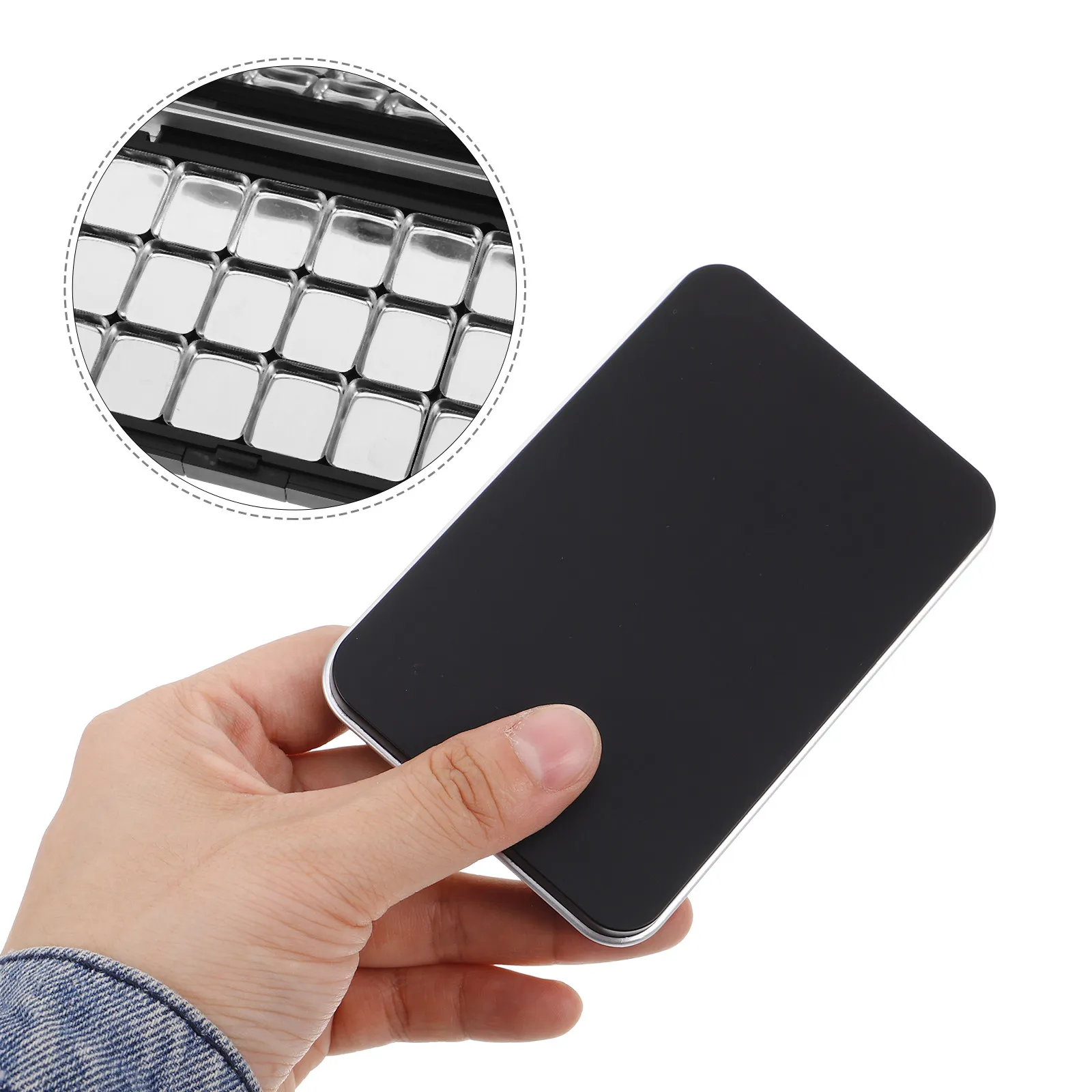 18 Compartments Magnetic Makeup Palette Empty DIY Refillable Eyeshadow Blush Lipstick Compact Case Travel Makeup Organizer