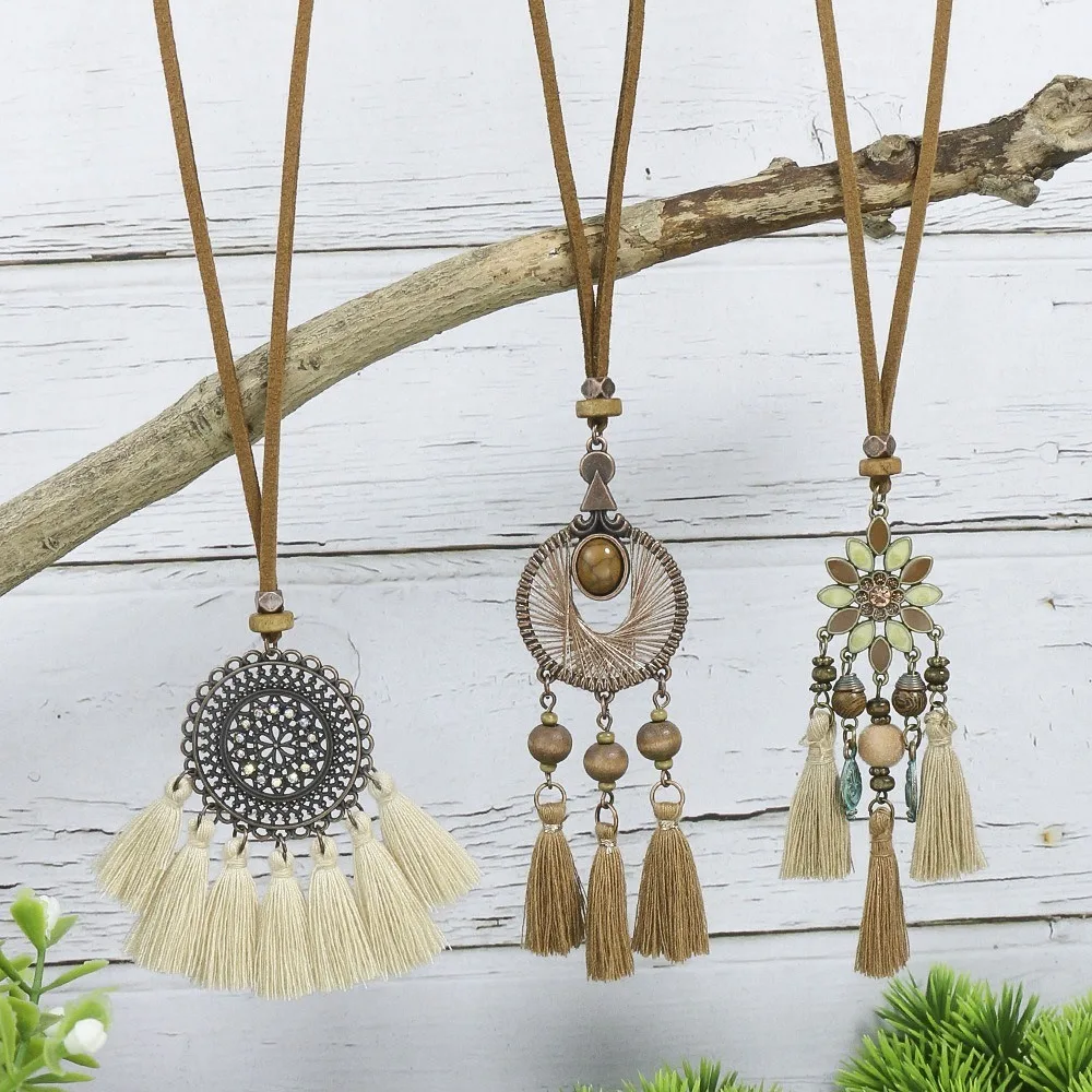 Boho Long Necklace Tassel Ethnic Style Retro Flower Pendant Necklace Women's Sweater Chain Necklace Beach Travel Daily Jewelry