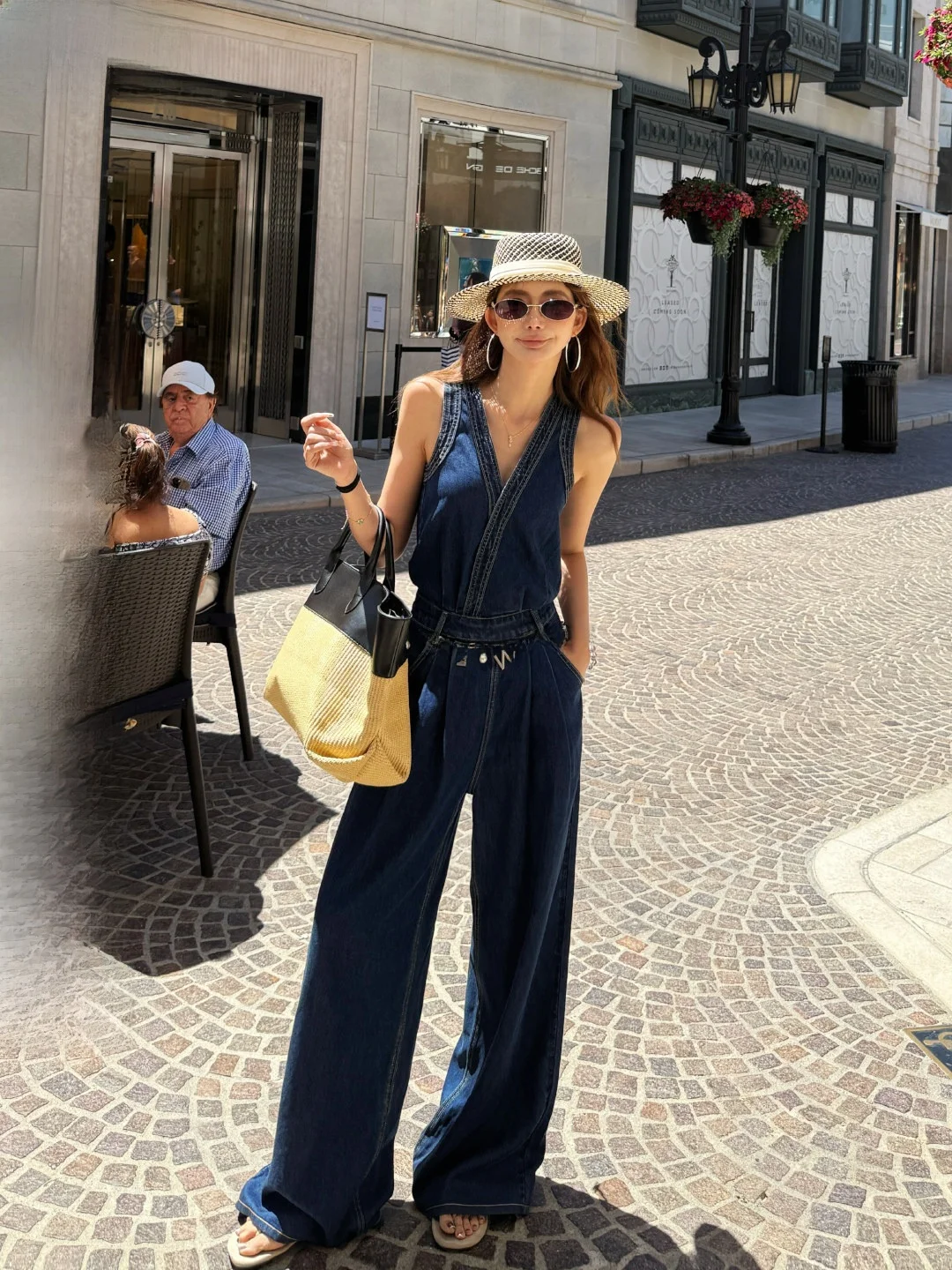 

Винтажный джинсовый комбинезон Lililiwj для женщин: летний, с высокой талией, широкими штанинами, цельный, из денима Levis, с эффектом потертости