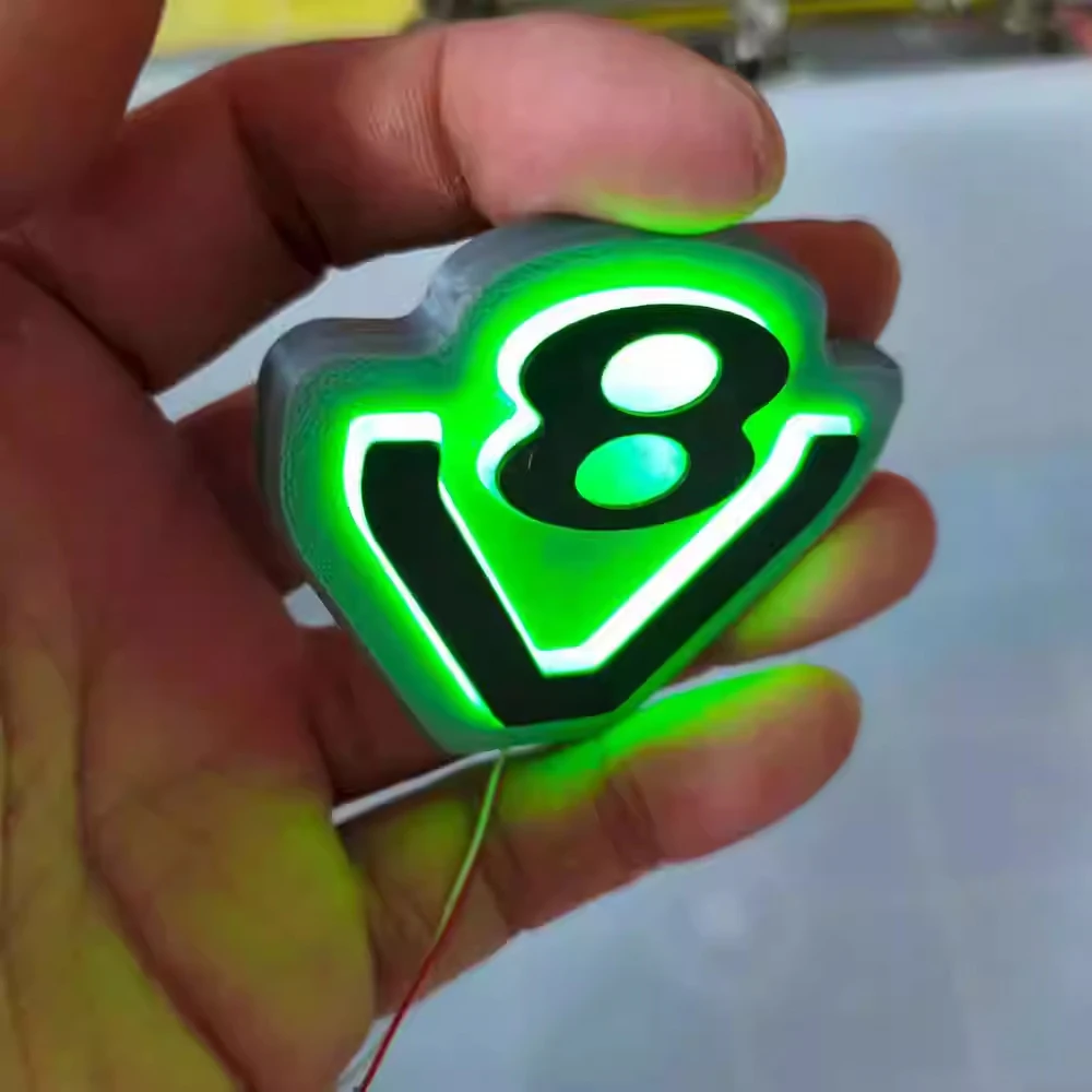 1/14 Yellow Green Red Blue LED V8 logo light upgrade parts For Tamiya 770SRC traction truck model toy modification