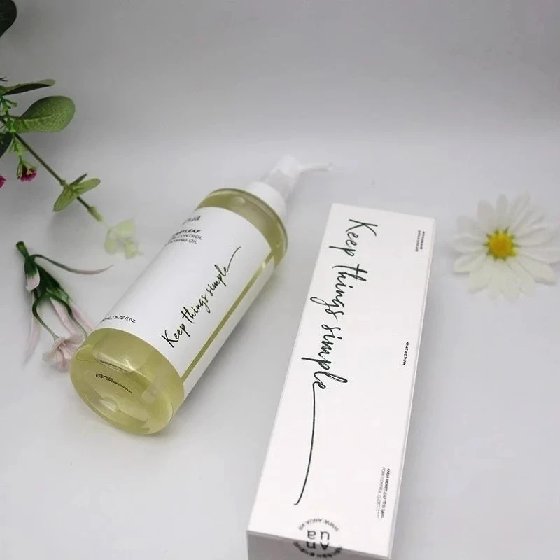 Anua Heartleaf وسادة الحبر مهدئة واضحة ، زيت تطهير للتحكم في المسام ، رغوة تطهير عميق 77 المسام