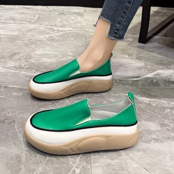 New Thick Sole Sneakers Women's Sports Fashion Casual Running Woman Spring Autumn Designer Flats Light Shoes Round Head Loafer