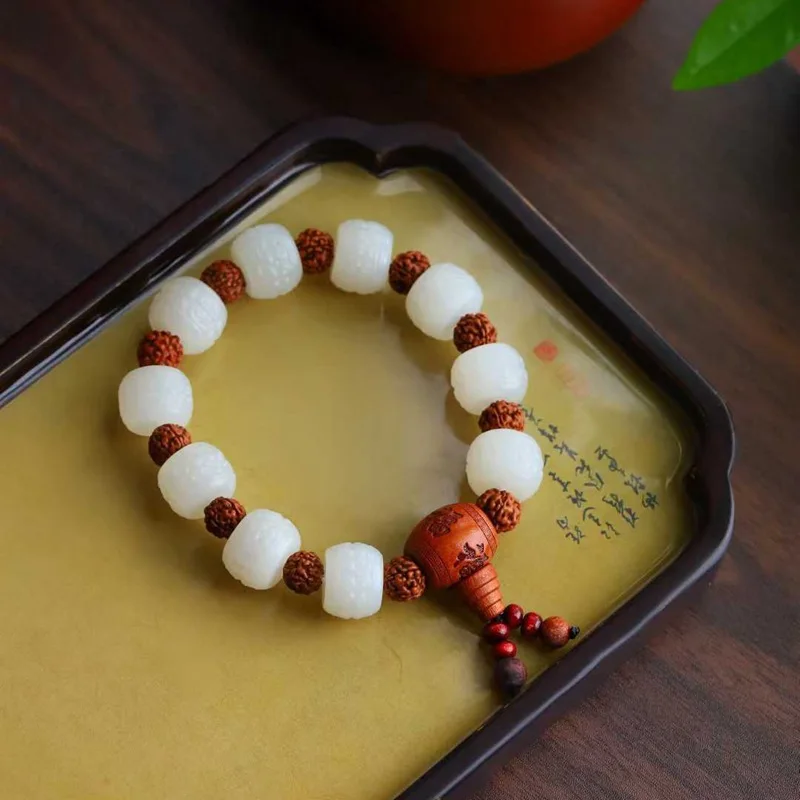 Natural Hetian Qinghai Old Material Warm White Jade Retro Ruyi Bracelet