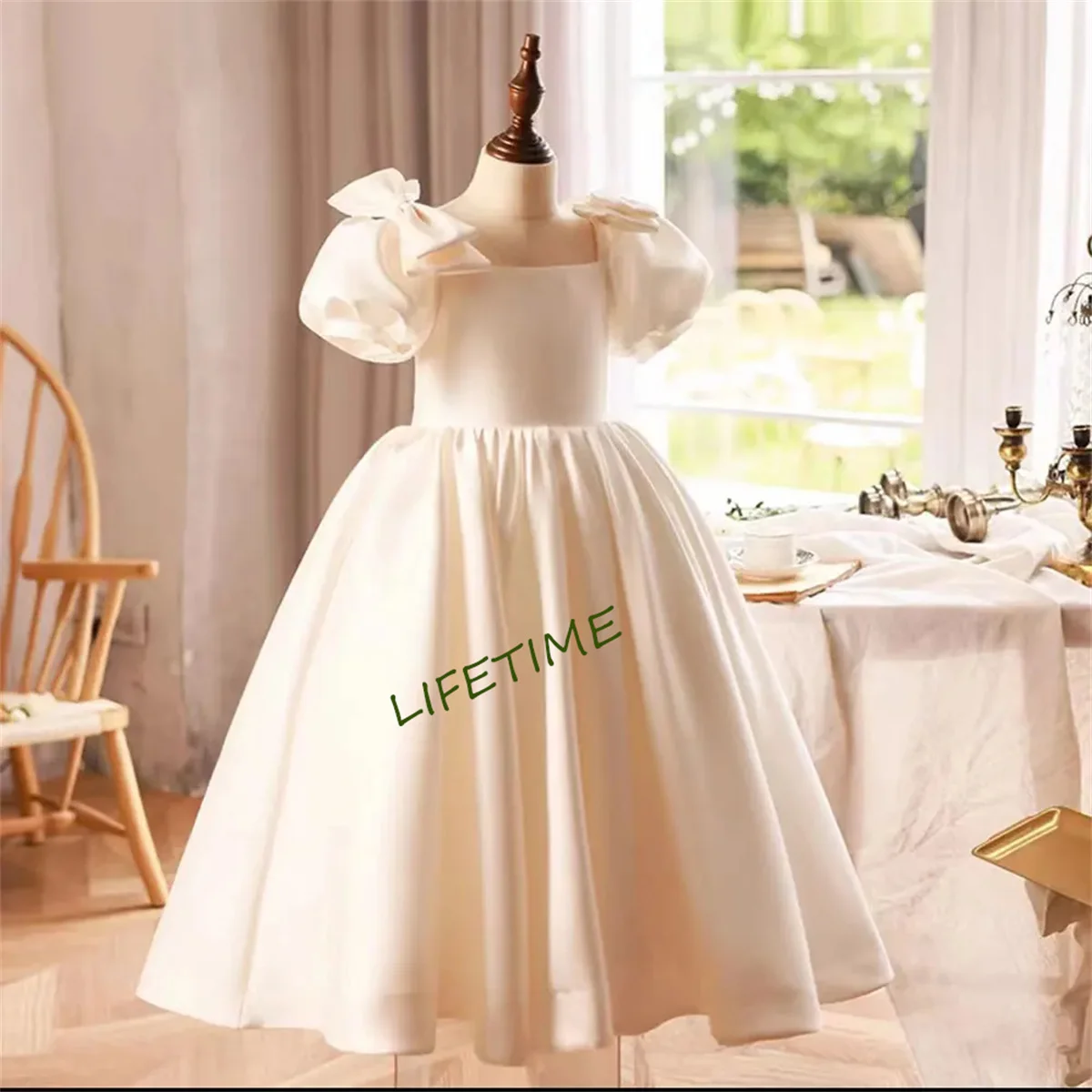 Elegant Arabic White Flower Girl Dress Satin Princess Kids Wedding Birthday Party Prom Gown Holy Communion 2024