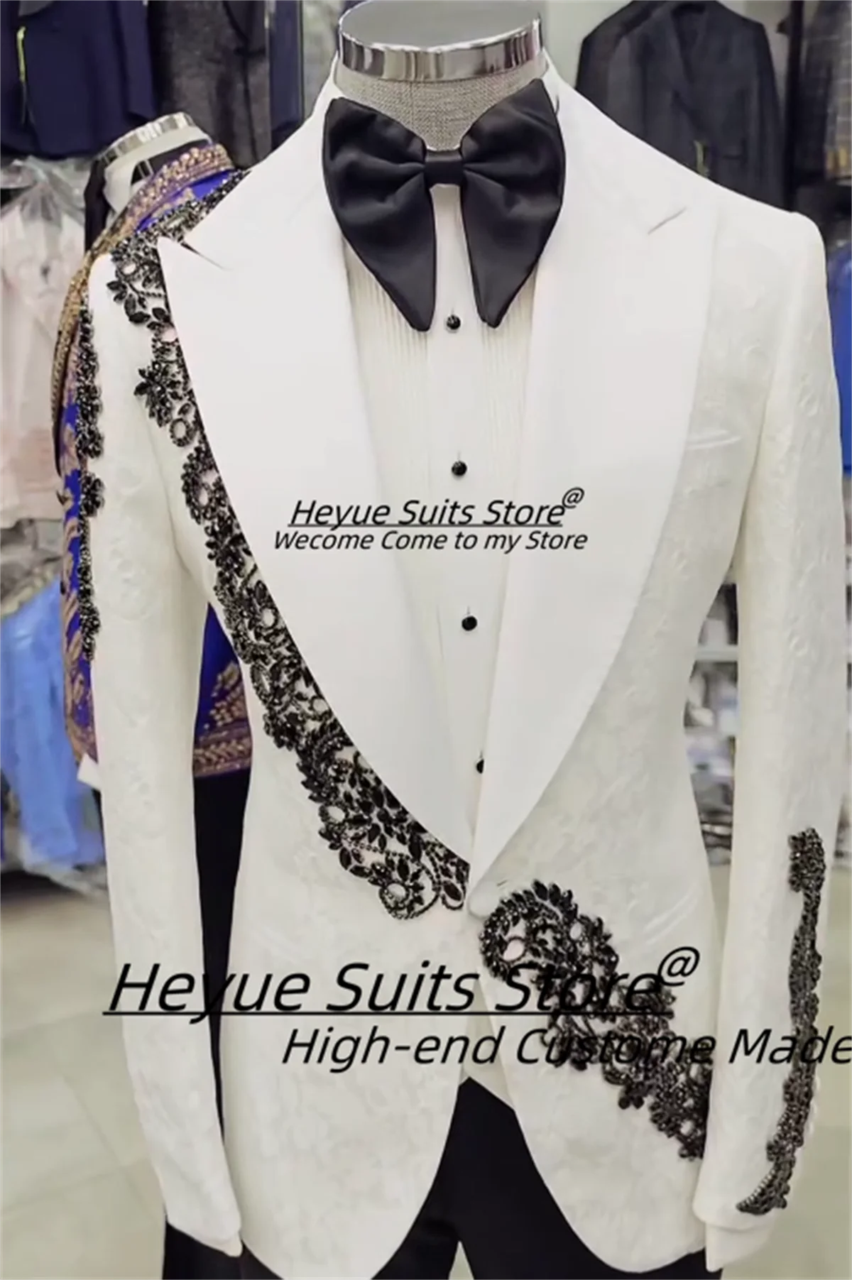

Customized Luxuly rhinestone Men Suits Slim Fit Peak Lapel Groom Wedding Tuxedos 2 Pieces Sets Male Party Blazers Ropa Hombre
