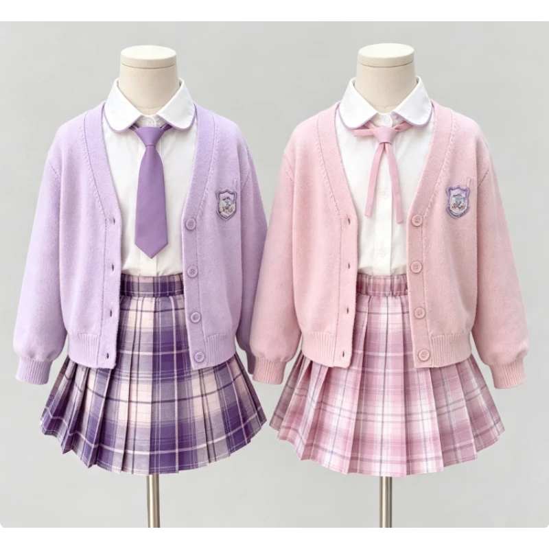 ensemble-fille-printemps-2026-cardigan-tricote-style-preppy-chemise-et-jupe-plissee-–-tenue-trois-pieces-respirante-douce-et-tendance-pour-enfants-usage-quotidien