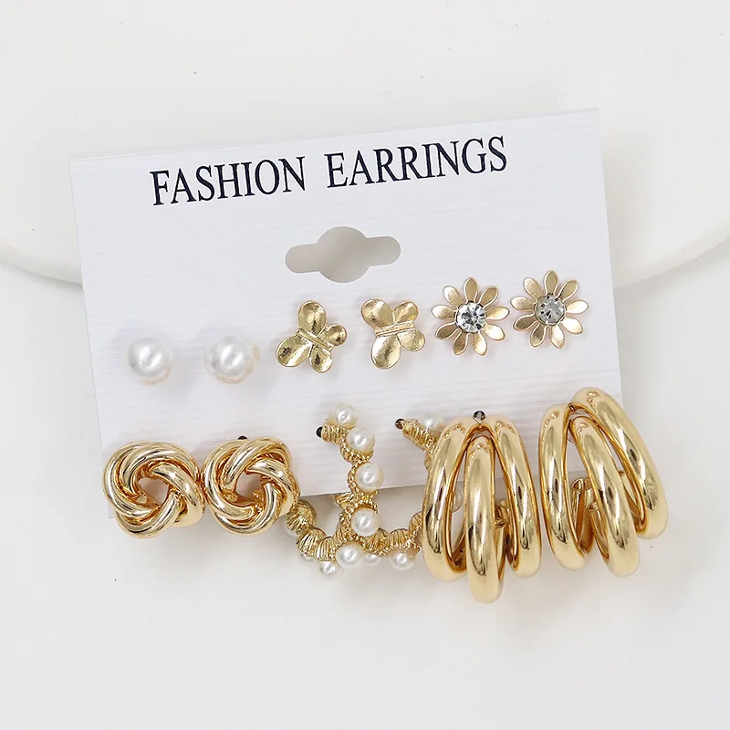 Set Combo Earrings Alloy Plated Artificial Pearl Earrings Zircon Rhinestone Stud Earrings Classic Fashion Banquet Party