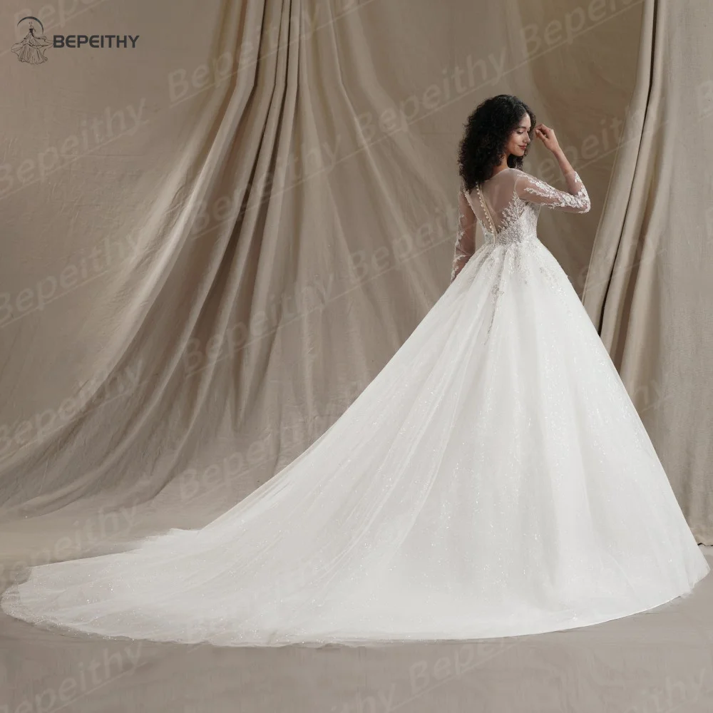 BEPEITHY Abiti da sposa musulmani personalizzati a maniche lunghe 2024 Donne invernali Principessa da sposa Avorio Lusso Glitter Ball Gown Sposa