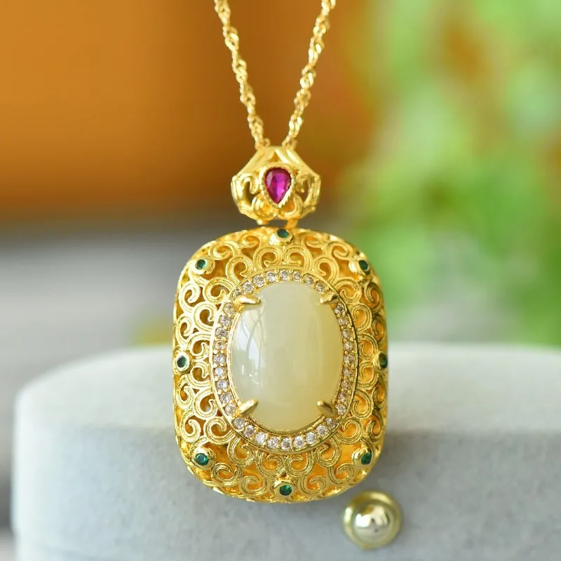 

Inlaid Natural Hetian Jade Fashion Egg-shaped Hollow Necklace Women's Light Luxury Collarbone Chain