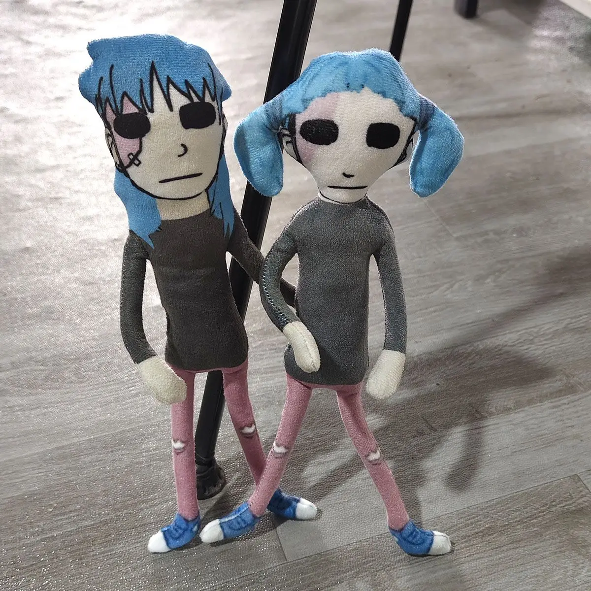 28cm Cotton Twisty Toys The SallyFace Plush Dolls Abstract Ugly Plush Toys Can Be Customized Children's Room Decoration Gifts