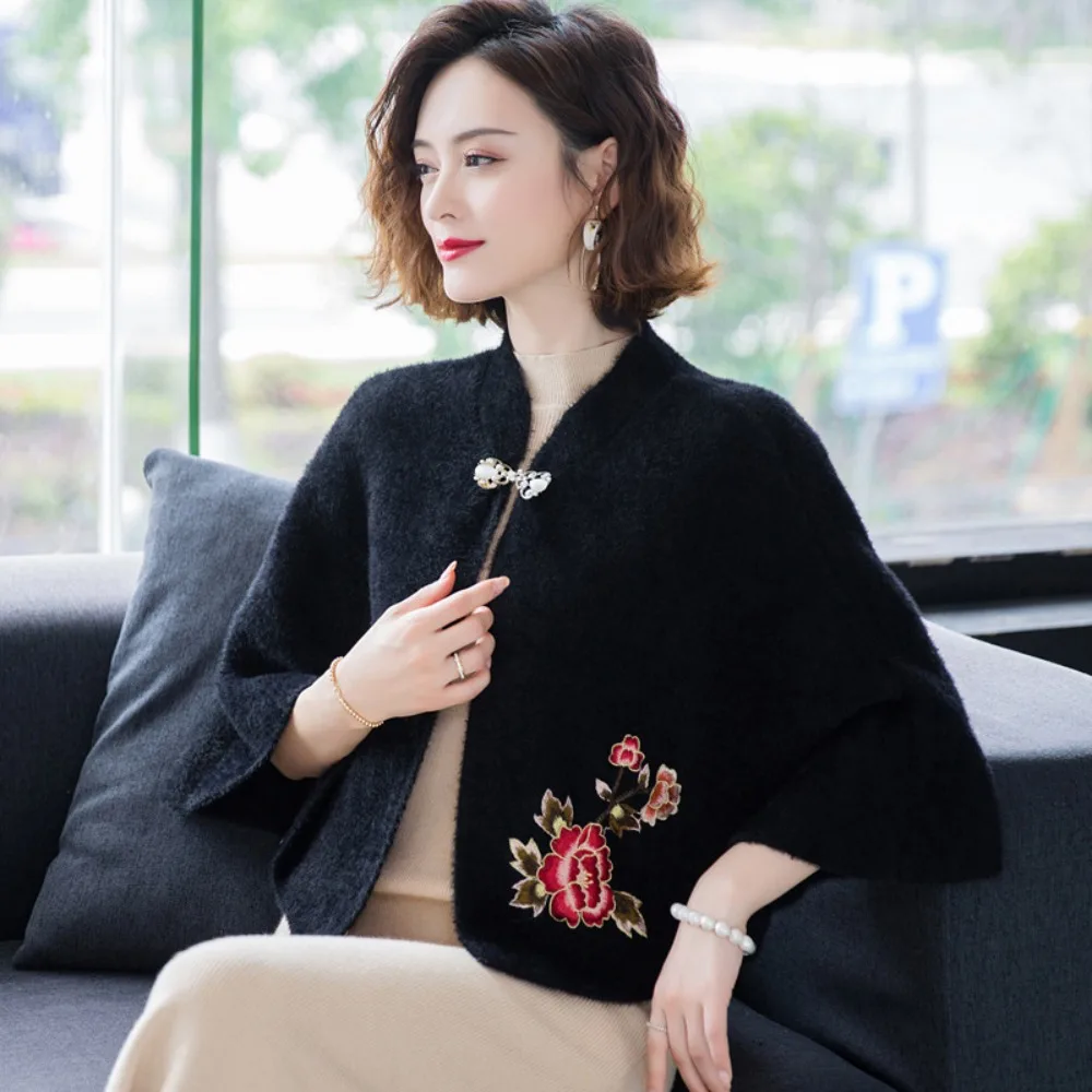 

Imitation Mink Fur Embroidered Shawl Thicken Autumn Winter Short Sweater Shawl Luxury Elegant Cloak Cape