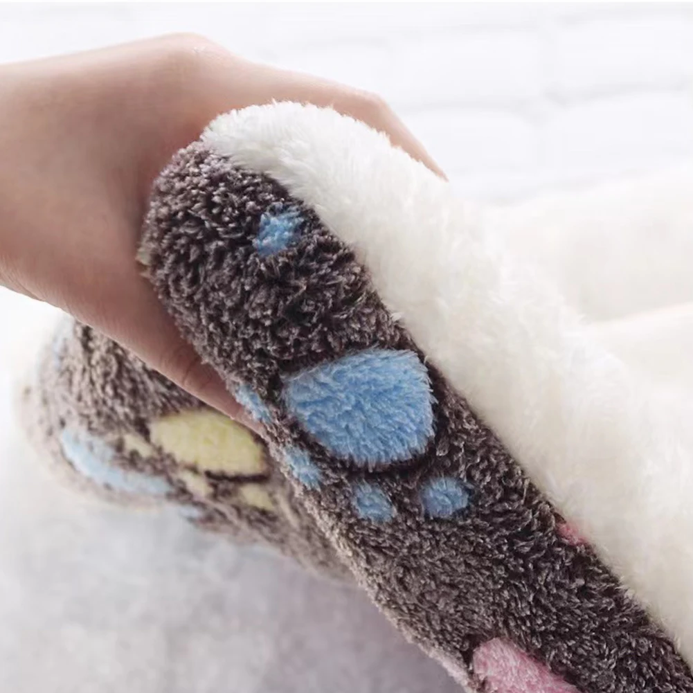 Cat Blanket Soft Flannel Warm Bed Mat Dog Cushion Pet Supplies Fall Winter Rabbits Puppy Kitten Thickened Pad Machine Washable