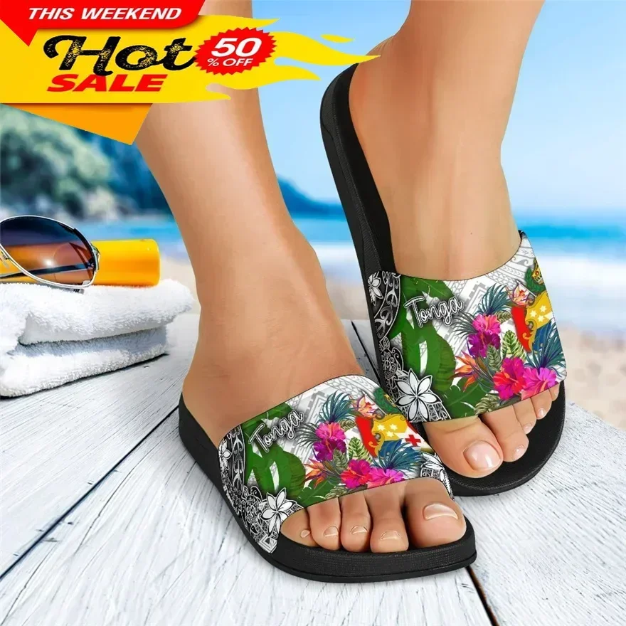 Pantoufles imprimées tribales pour femmes, Chuuk polyneisan bleu, sandales de plage design, chaussures pour filles, pantoufles pour dames