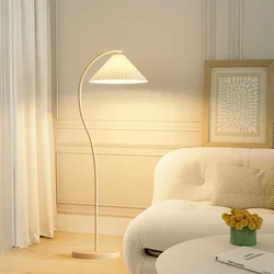 Lampada da terra moderna a LED per soggiorno, camera da letto, lampada da terra, decorazioni per la casa, lampada da comodino, lampada da pavimento per interni, luci per decorazioni da studio