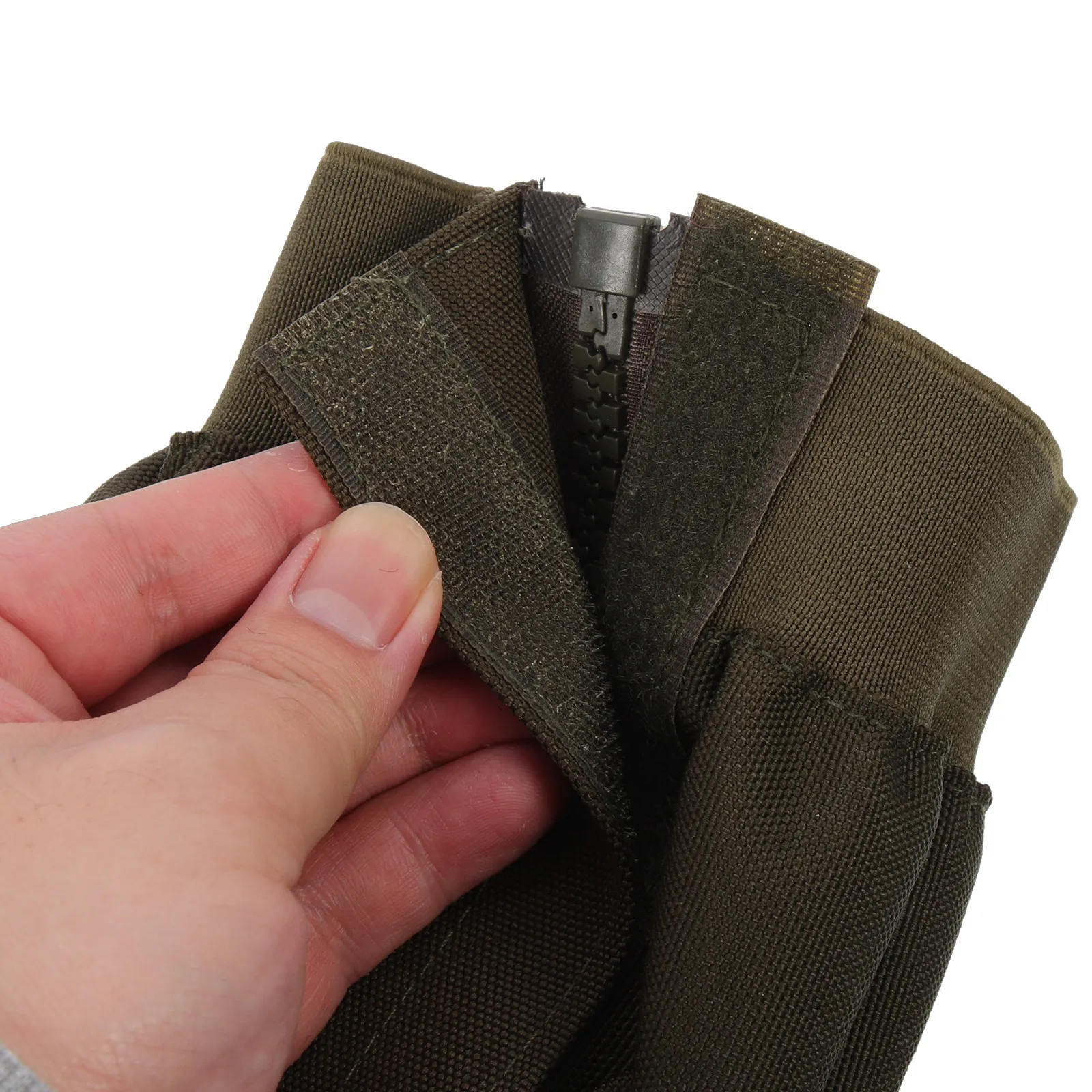 

2Pcs Waterproof Knee Protector Cover with High-Quality Wear-Resistant Material for Outdoor Exercise Hiking Climbing Comfortable