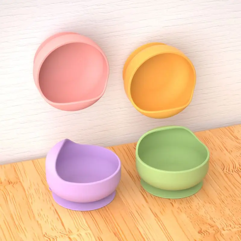 Silicone Pet Bowls with Bottom Suction Cups for Anti-slip and Anti-spillage Safe Material Easy to clean For kittens, Small Dogs