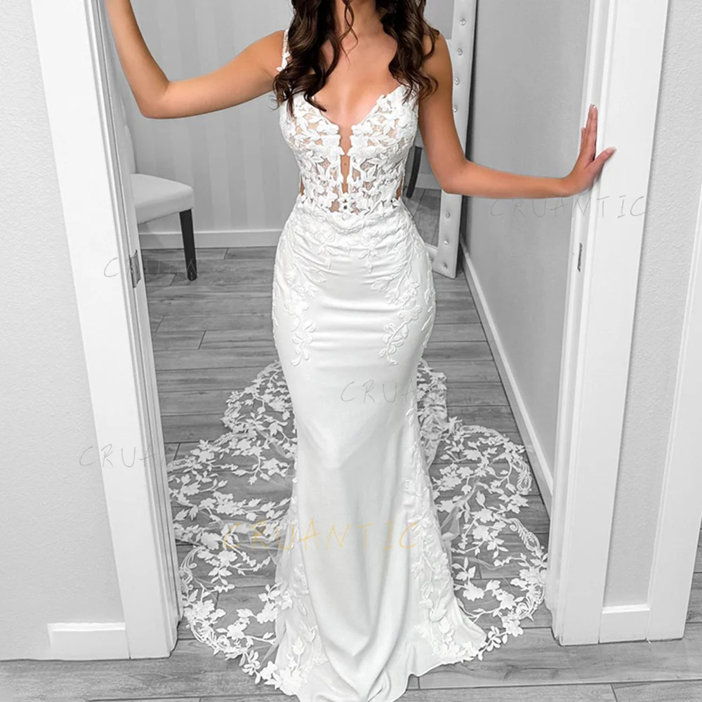 Vintage ClassicLace Mermaid Wedding Dresses Deep V-Neck Appliques Brush Train Bodycon Bridal Gowns Spaghetti Straps Bride Dress