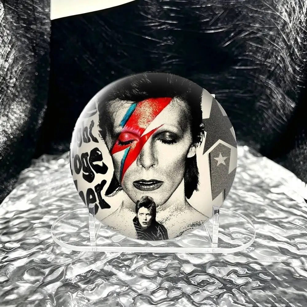 David Bowie Glam Rock  Brooch Metal Decorative Brooch Pins for Backpack Clothes Jacket Accessories,Souvenir.