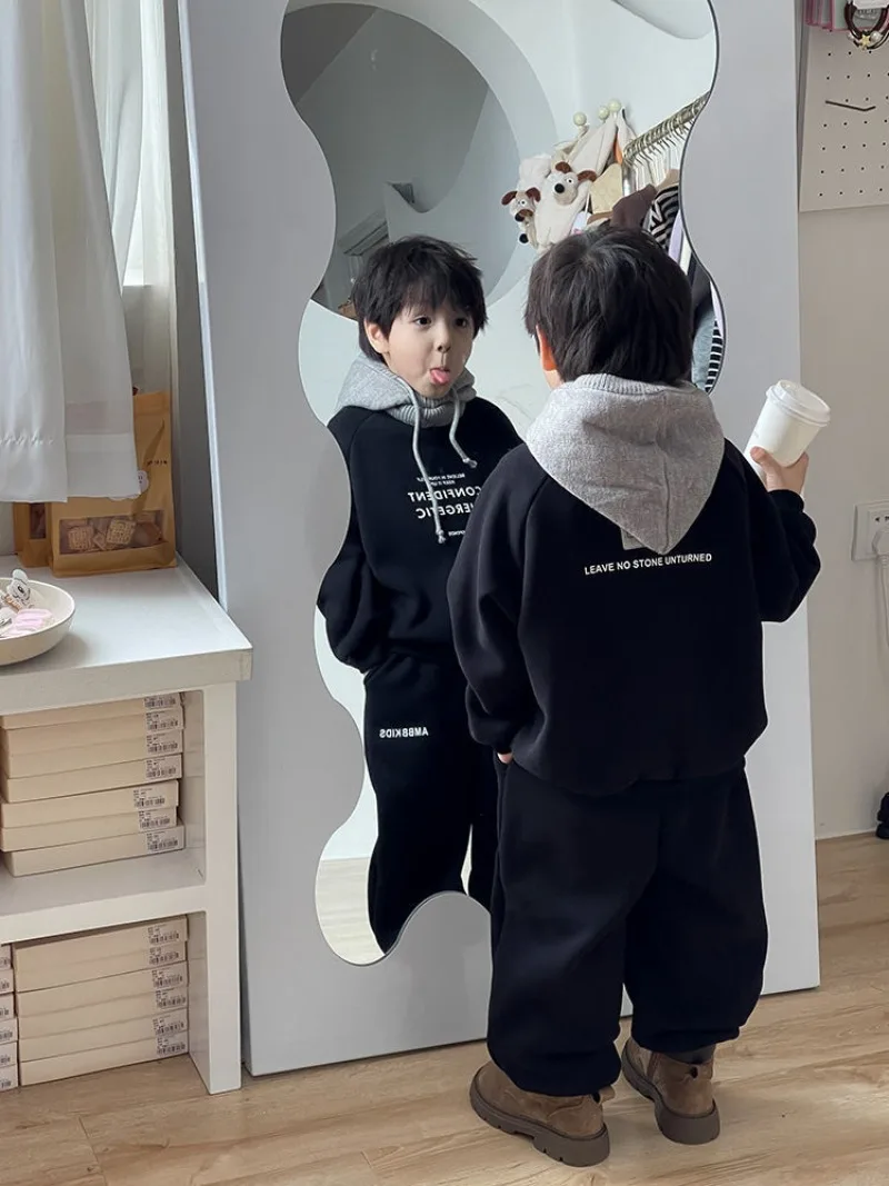 RAISE Winter-Set für Teenager-Jungen, 2-teiliges Kleidungsset, Sweatshirt mit Buchstabenmuster und Fleece-Unterhose, warmes, dickes Kinder-Outfit für Jungen. – Detail 31