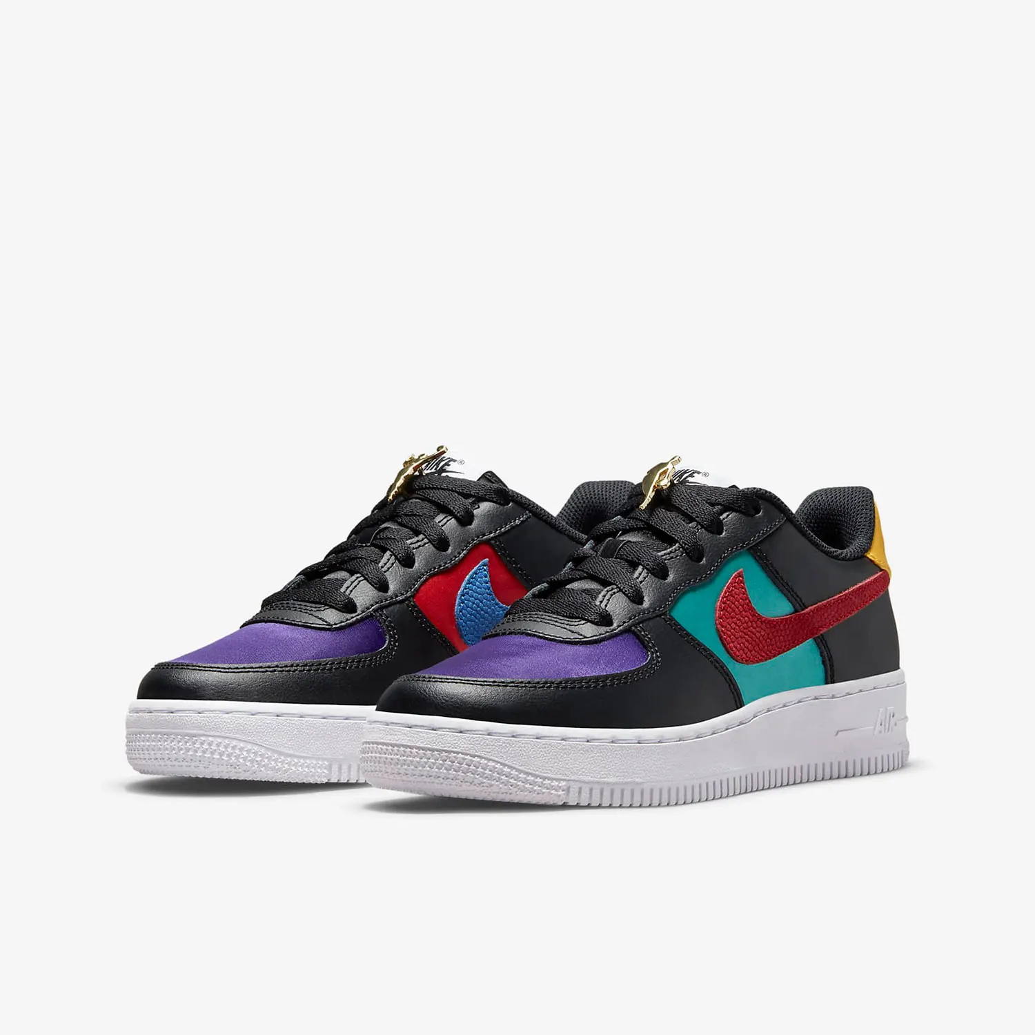 

Nike Authentic Air Force 1 LV8 EMB Women's GS Sneakers DN4178-001