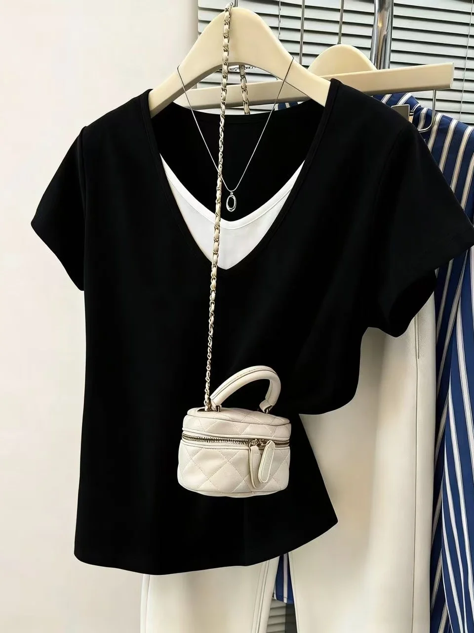 Ice Silk Fake Two-Piece Snowflake Cotton Short Sleeve V-Neck T-Shirt Women Summer Large Size Loose Casual Bored Old Money Sty...