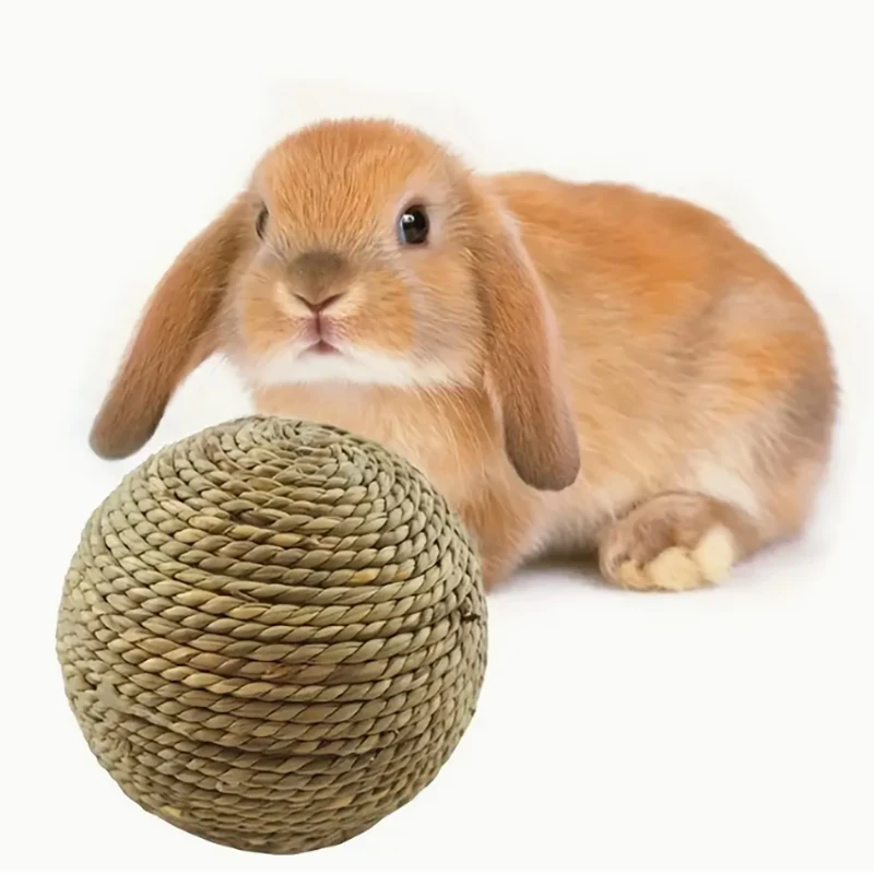 Handmade straw and rattan pet ball water grass ball parrot foot ball rabbit hamster cat pet chew toy ball chew toy to clean teet