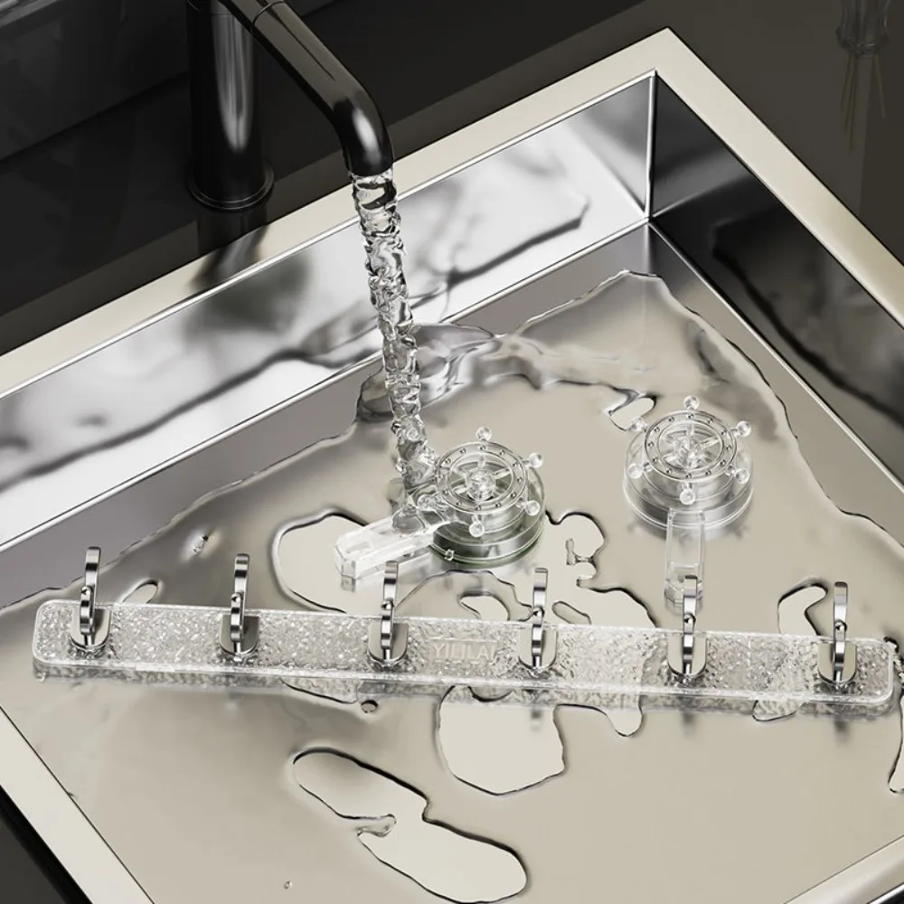 

Plastic Rotating Suction Cup Rudder Hook Punch-Free 6 Hooks Utensils Storage Row Hook Seamless Wall Mounted Robe Coat Hangers