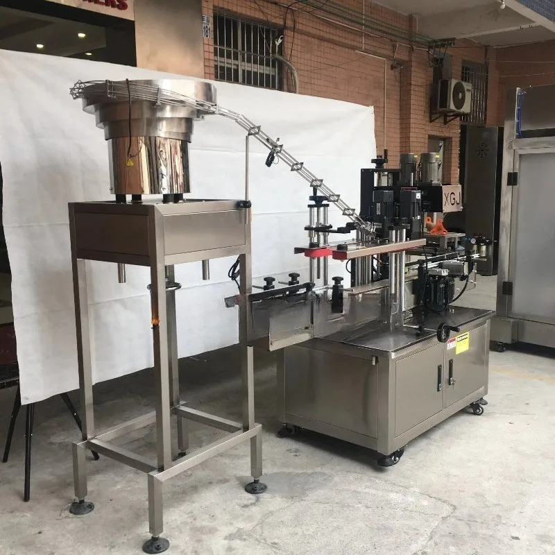 Automatic Capping Machine Four Rollers Bottle Screw Capper With Cap Elevator For Plastic Glass Bottle