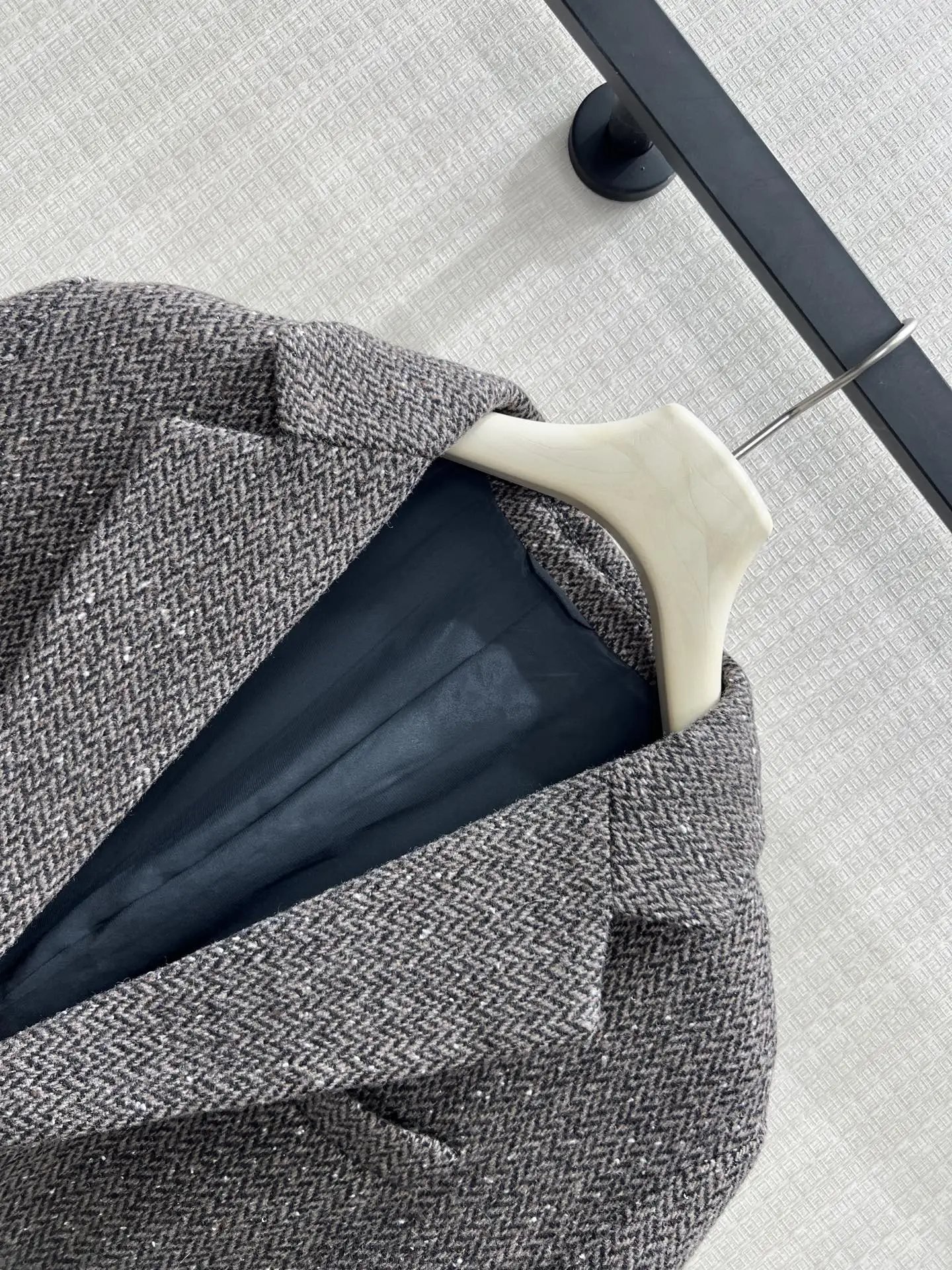 New Autumn/Winter Herringbone Sequin Blazer with Minimalist Double-Button DesignNO.39