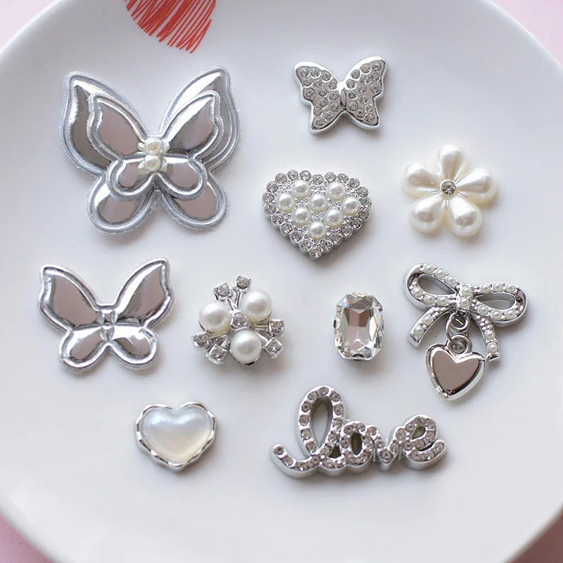 10Pcs New Silvery Butterfly Heart Girls Women Bowknot Shoe Charms DIY Hole Shoes Detachable Buckle Garden Shoes Accessories Gift