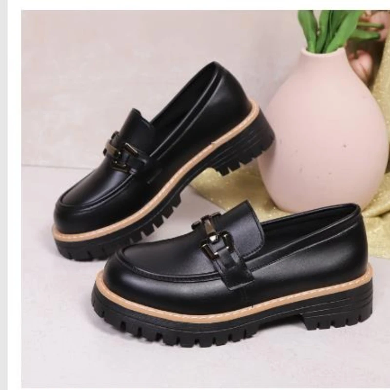 

British Style Women's Flat Shoes Autumn Thick Bottom Casual Loafers Retro Color Block Leisure Loafers Round Toe Female Shoes