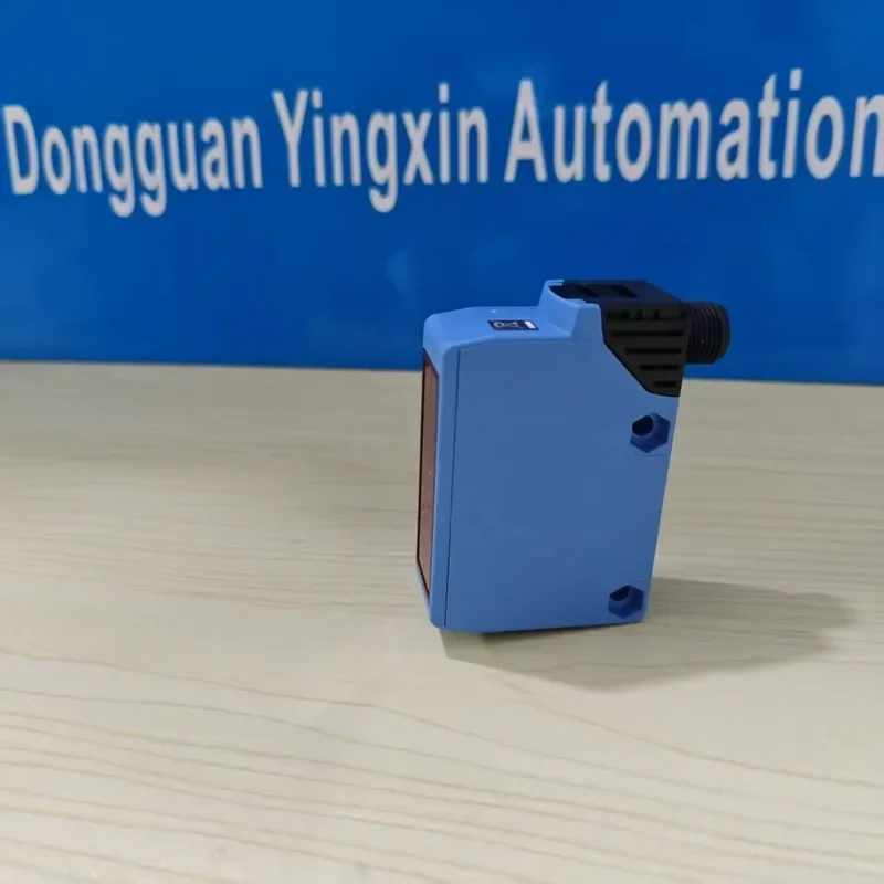 DT35-B15251 Distance Sensor 12m Range High Precision Analog Output Industrial Measurement Sensor 1057652