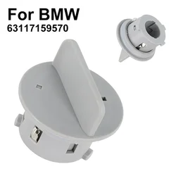 1pcs Led Headlight Bulbs Adapters Holders For BMW E90 E91 F30 F30 63117159570 Led Turn Signal Xenon Adapter