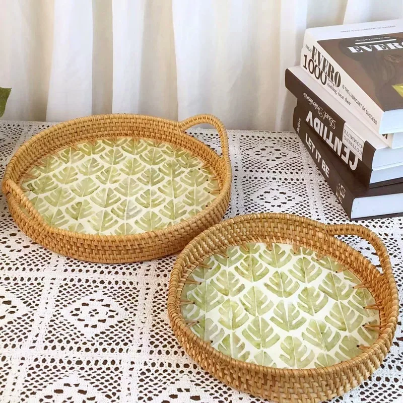 Rattan Snack Basket, Round Fruit Tray for Living Room Home Decor, Natural Farmhouse Kitchen Dining Organizer, Party Serving Tray