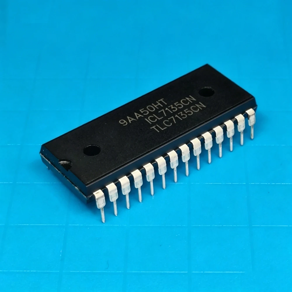 ICL7135CN TLC7135 ICL7135 DIP-28 In Stock 1pcs/lot