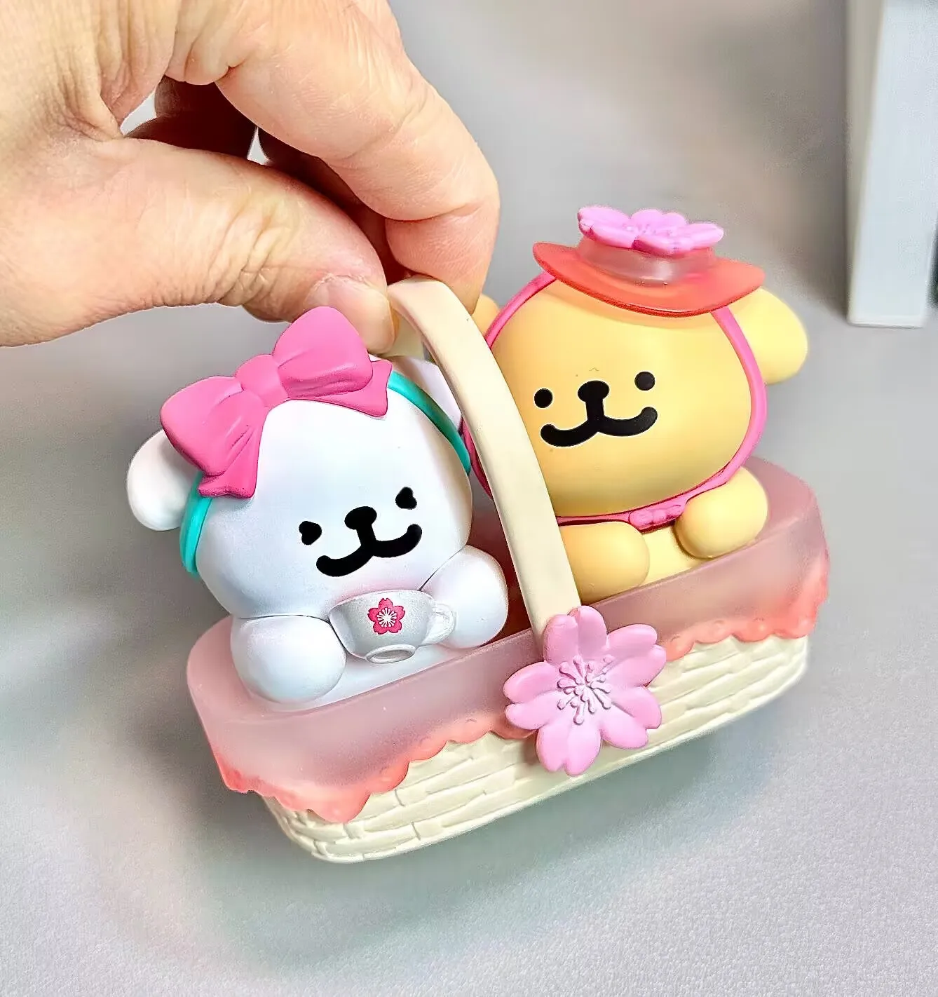 حار الأصلي Funism المالطية صندوق أعمى رومانسية أزهار الكرز سلسلة صندوق الغموض Kawaii دمية سطح المكتب الحلي لطيف هدية