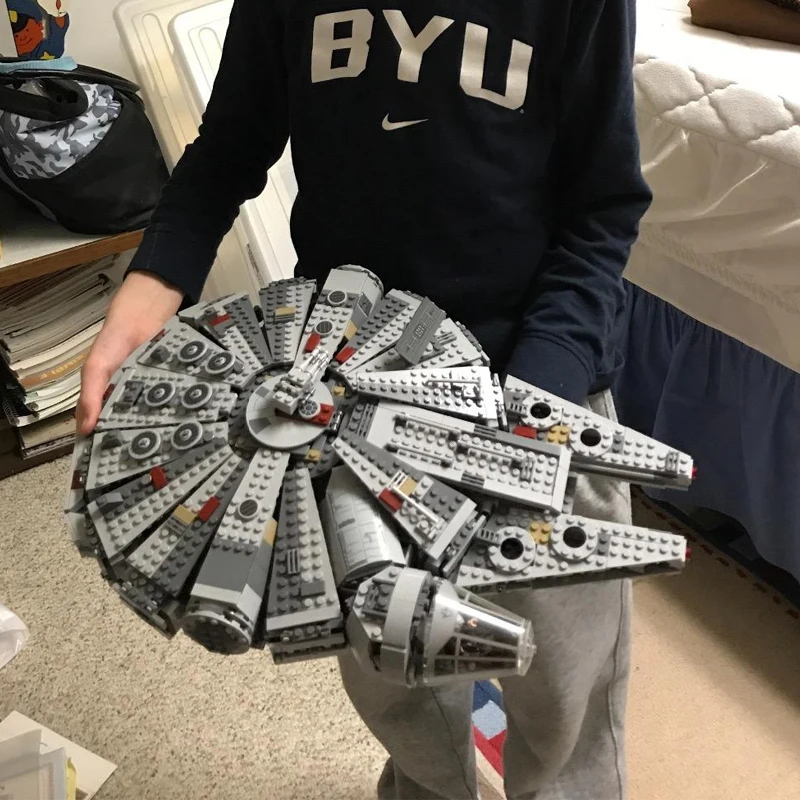 Falcon Compatible 75105 Millennium Spaceship Bricks Building Block Toys for Boys Gift for Kids Model Kits for Adults Constructor