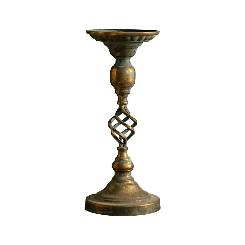 European classical court style, romantic decoration of wrought iron candlestick restaurant, props candlelight dinner ornament