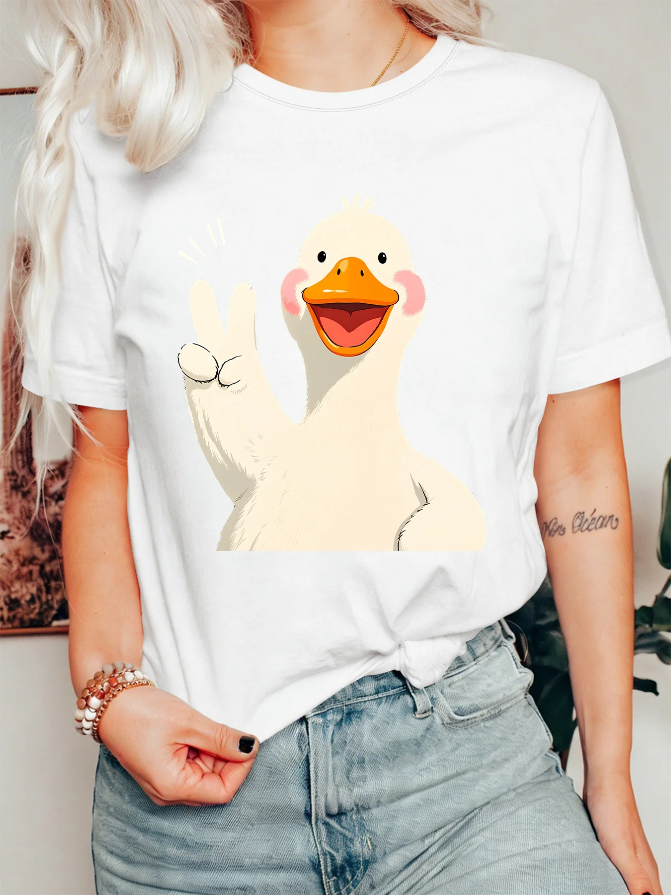 Happy Blushing Duck Womens T Shirt Peace Sign Playful Cartoon Bird Graphic Tee Short Sleeve Casual Daily Streetwear Ladies Tops